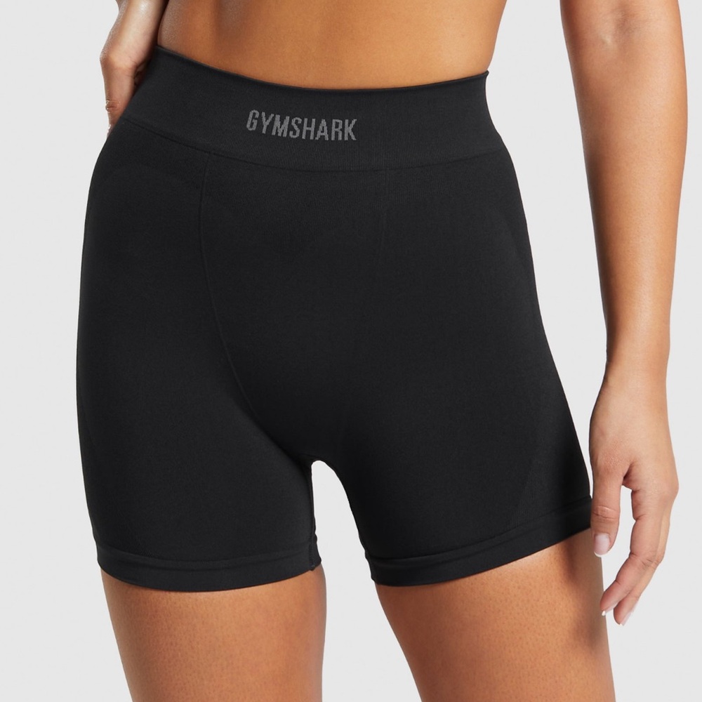 Gymshark Seamless Boxers - Women’s - Black - NEVER WORN